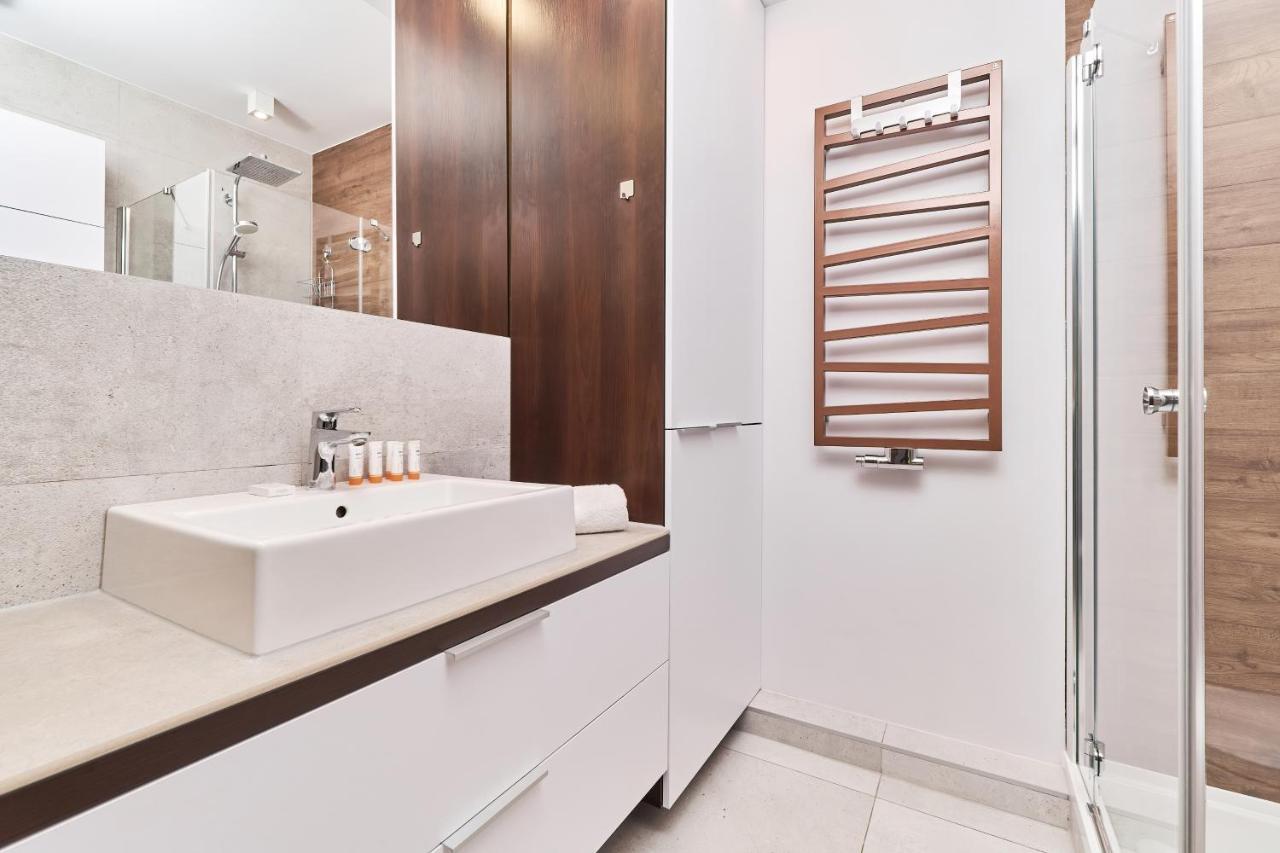 Nowa Teczowa Apartments Promenada Staromiejska By Noclegi Renters Wroclaw Luaran gambar