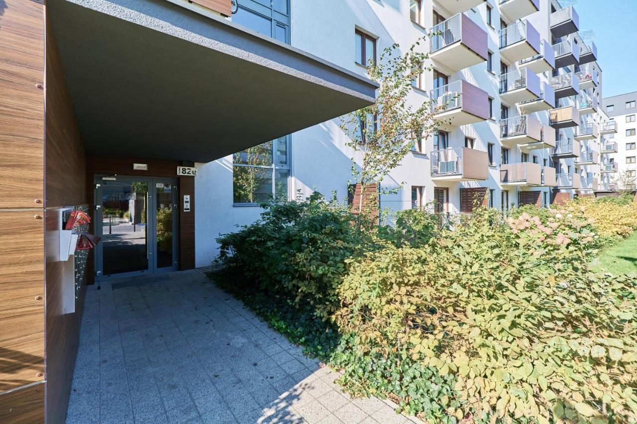 Nowa Teczowa Apartments Promenada Staromiejska By Noclegi Renters Wroclaw Luaran gambar